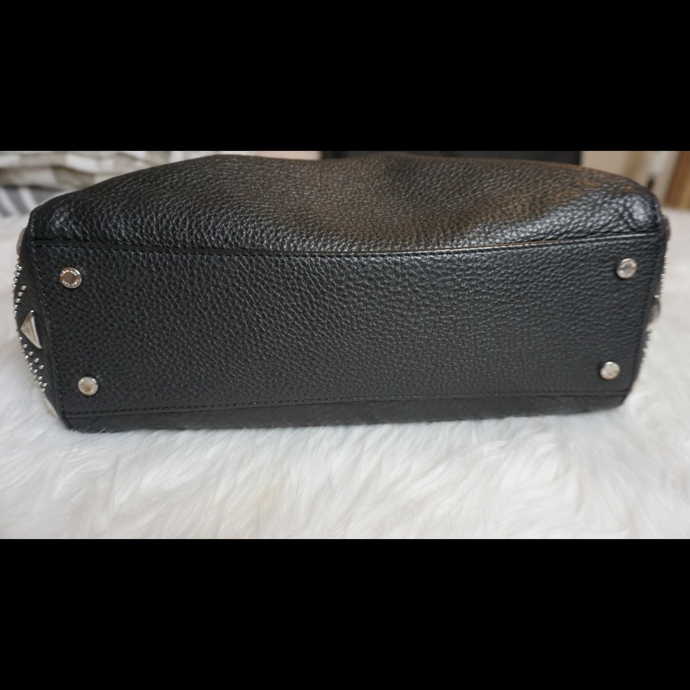 CK BLACK STUDDED TOTE 🖤 - Picture 4 of 11